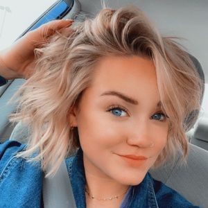 Meet your Posher, Kristin